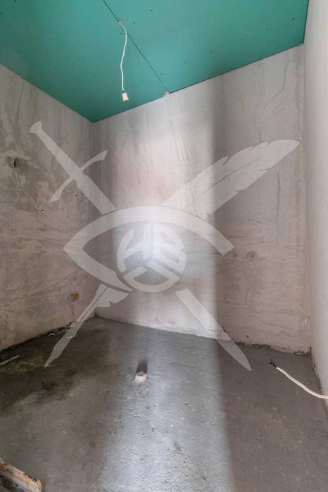 Тристаен апартамент в кв. Враждебна № 39005