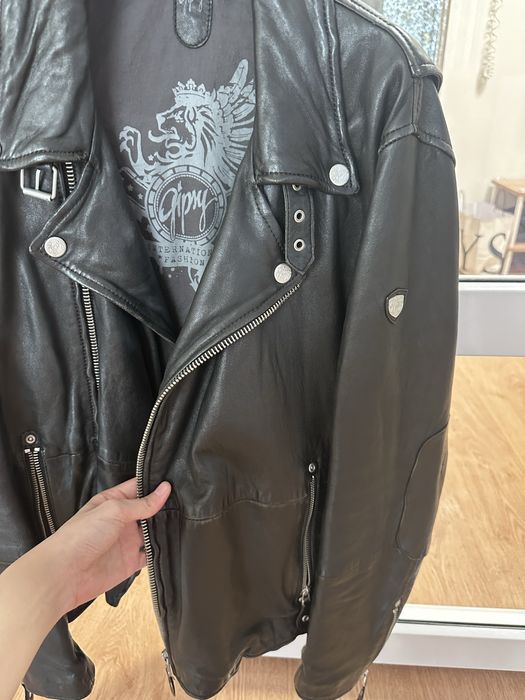 Куртка из натуральной кожи