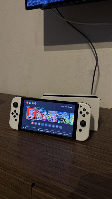 Nintendo Switch OLED