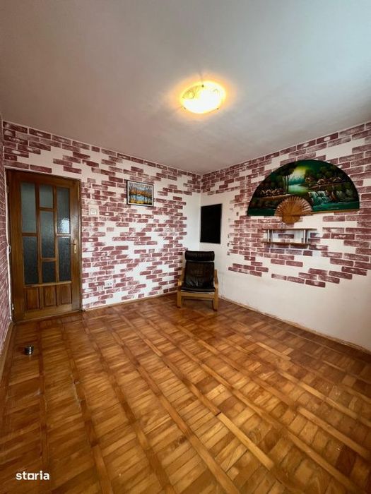 Apartament 3 camere decomandat cu garaj inclus – zona linistita, Dej