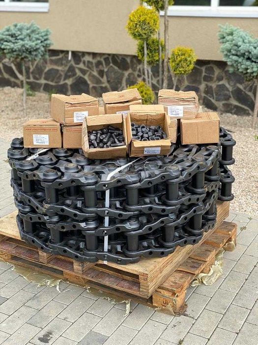 lant de rulare excavatoare liebherr, komatsu, caterpillar, jcb, volvo