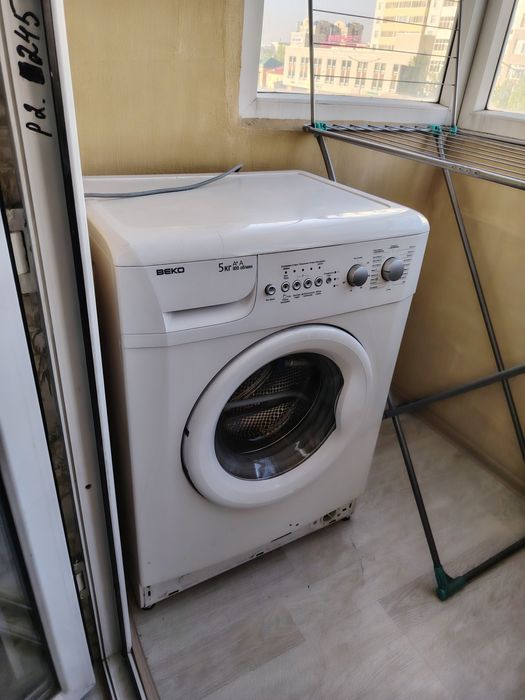 Продам стиральную машину