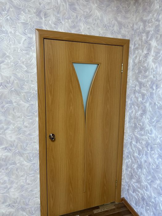 Продам двери в хорошем состоянии