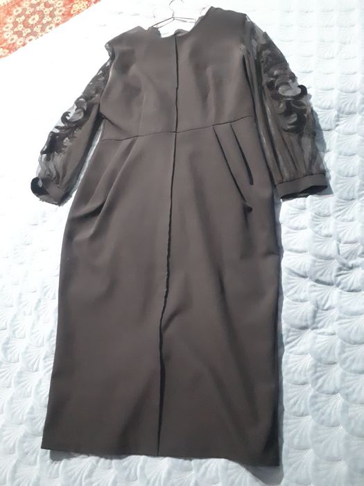 Платье, куртки 48размер