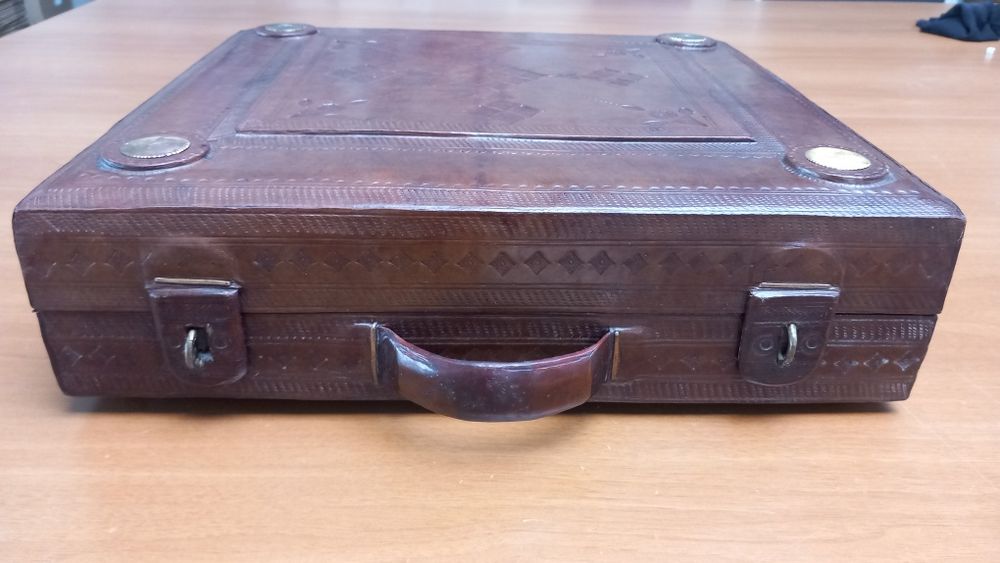 Кожена табла за игра