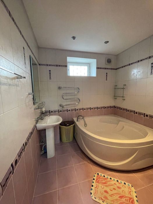 Продается 3х комнатная квартира Габус Гостиница Россия