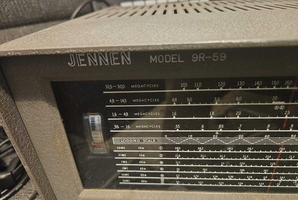 Radio Jennen model 9r 59
