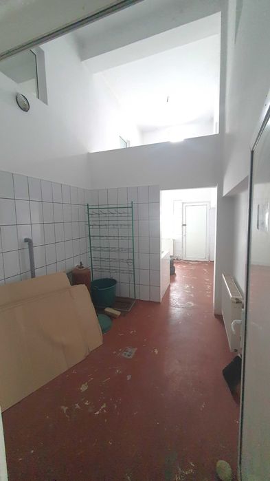 Spații comerciale de închiriat – Zona Pieței Municipiului Drăgășani