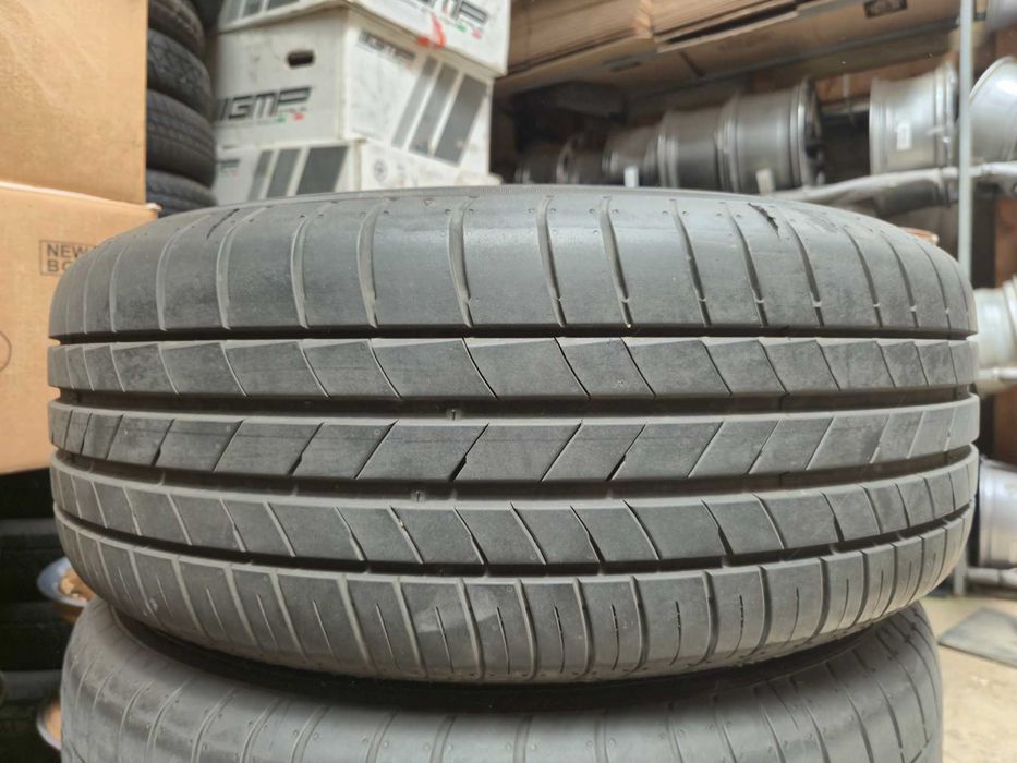 4 Anvelope de VARA - 215/60/16 95V - KUMHO - Rulate 30 KM - DOT 2025 !