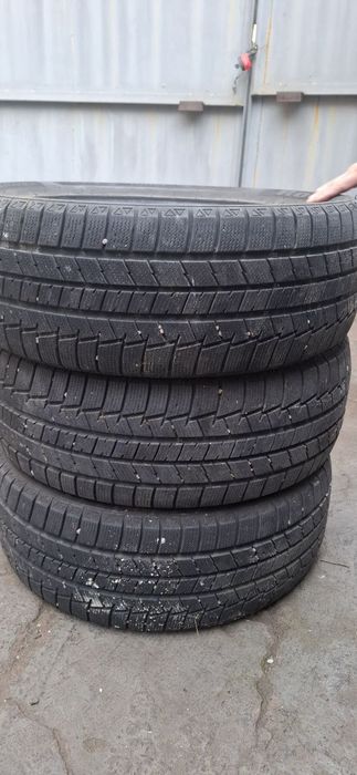Balon zimniy 235/55/18.