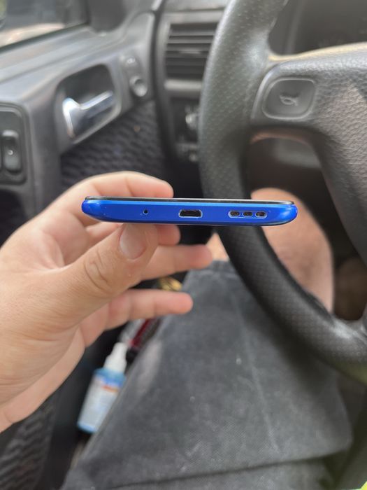 Xiaomi Redmi 9C 64GB 3GB RAM albastru impecabil