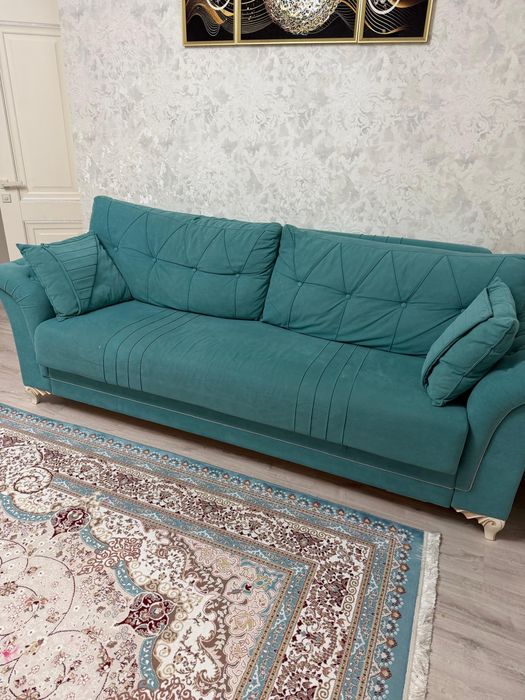 Срочно продам диван