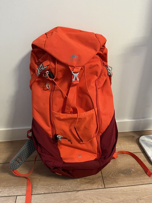 Дамска туристическа раница Quechua Mh500 20 Л