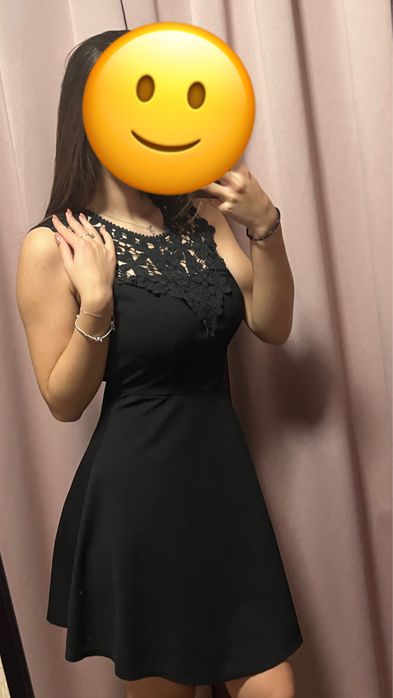 Черна рокля с дантела