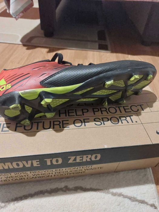 бутонки оригинални