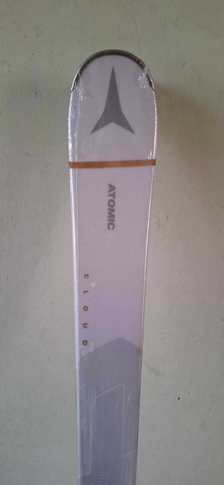 Дамски ски Atomic Cloud C8 + M 10 GW