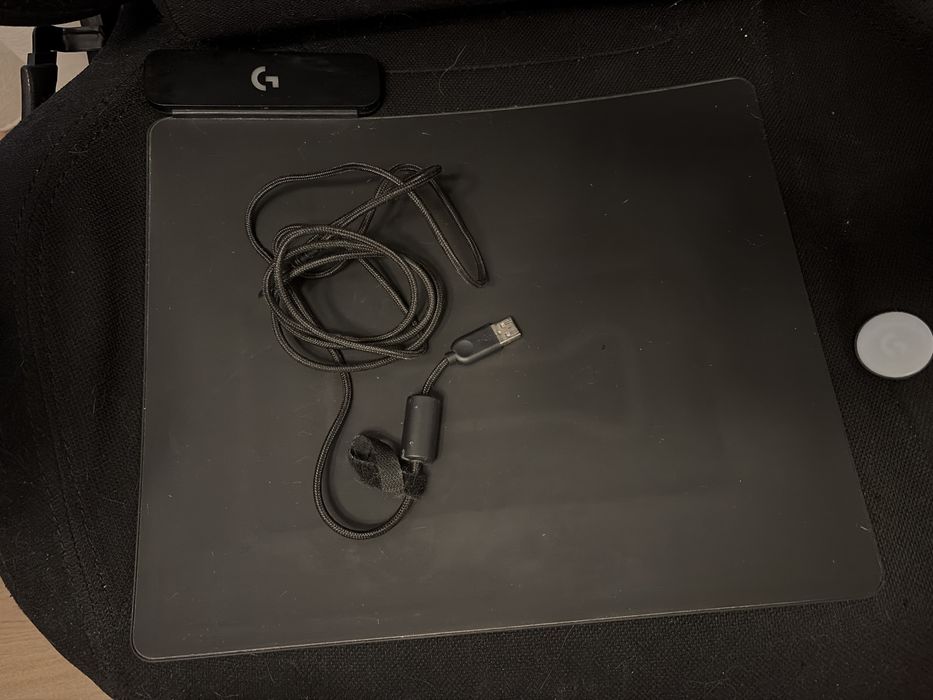 Logitech Pro X Superlight & Mousepad Powerplay 1