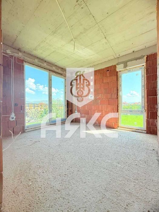 Продава се Къща в Костинброд - 370 кв.м за 1109 €/кв.м - Снимка #9