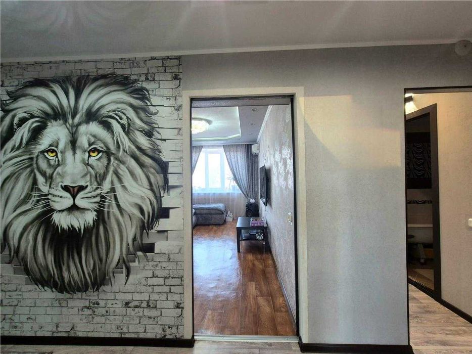 Продам 4 комн квартиру у/ планировки