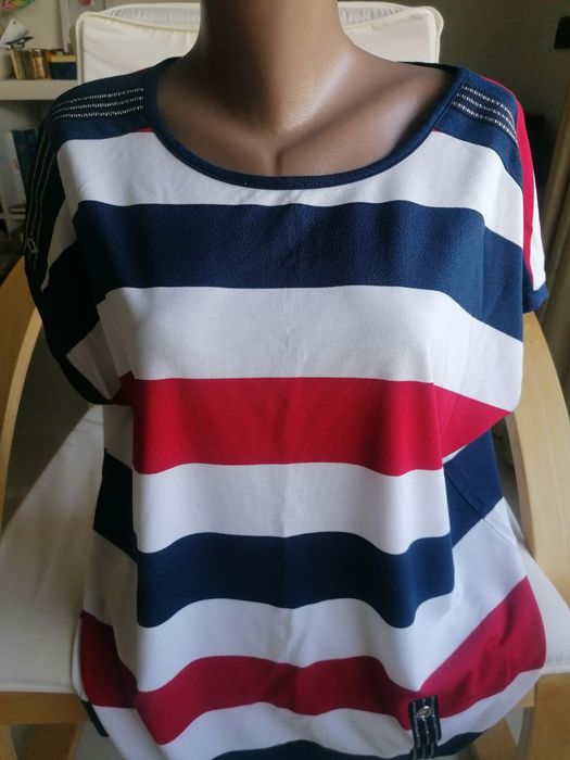 Блузка дамска с къс ръкав