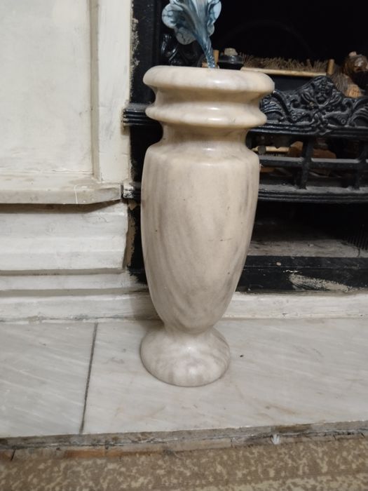 Продается ваза,мраморная ручной работы