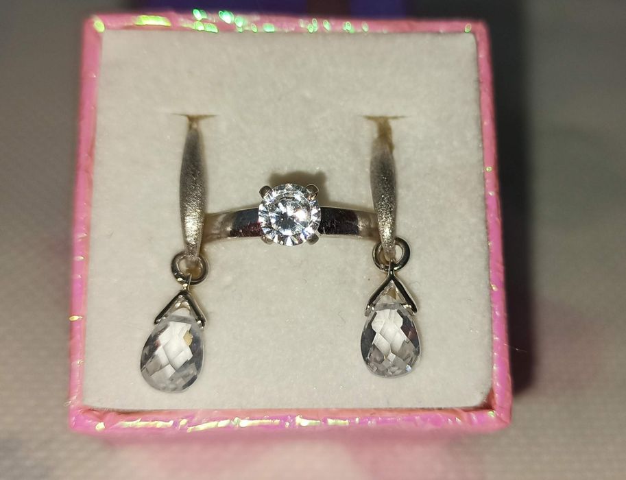 Set bijuterii din argint pietre Swarovski