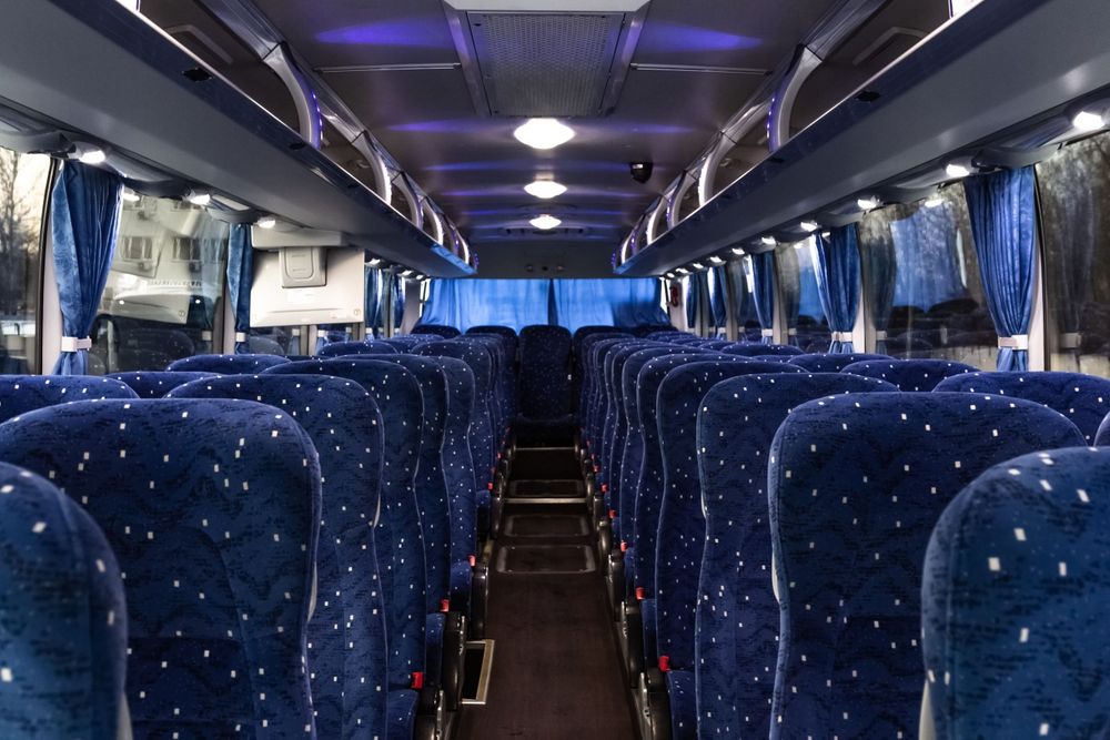 Услуги автобуса Ютонг на 54 мест - Перевозки / аренда транспорта Бухара ...