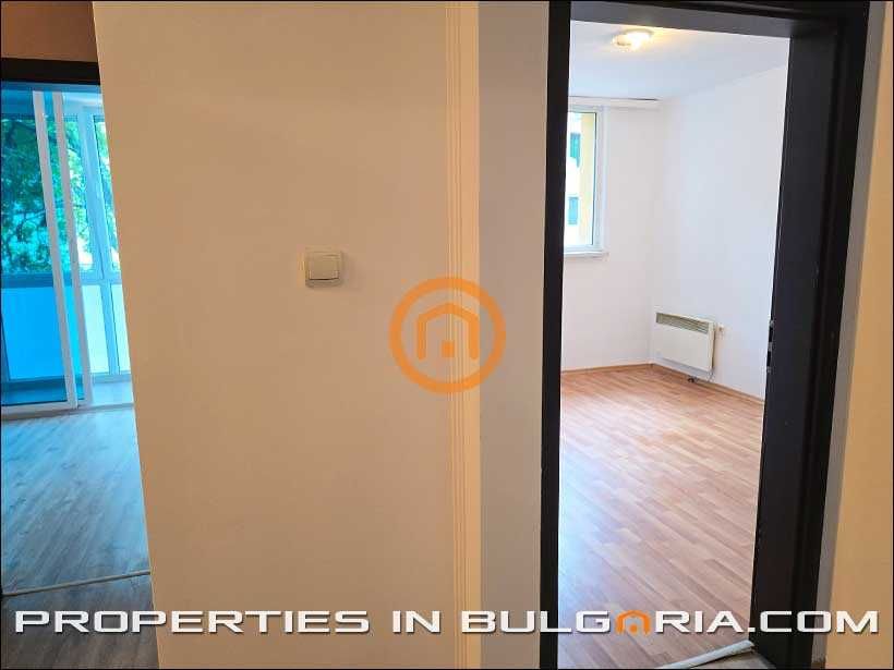 Продава се Четиристаен апартамент в София, Център - 120 кв.м за 4500 €/кв.м - Снимка #2