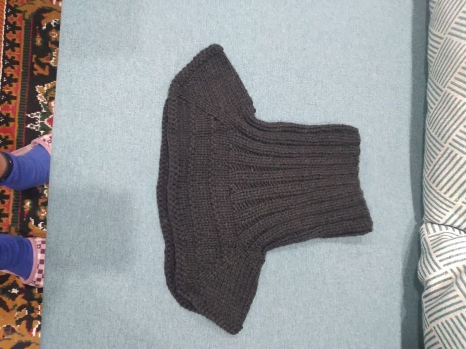 Продам манишки каротки