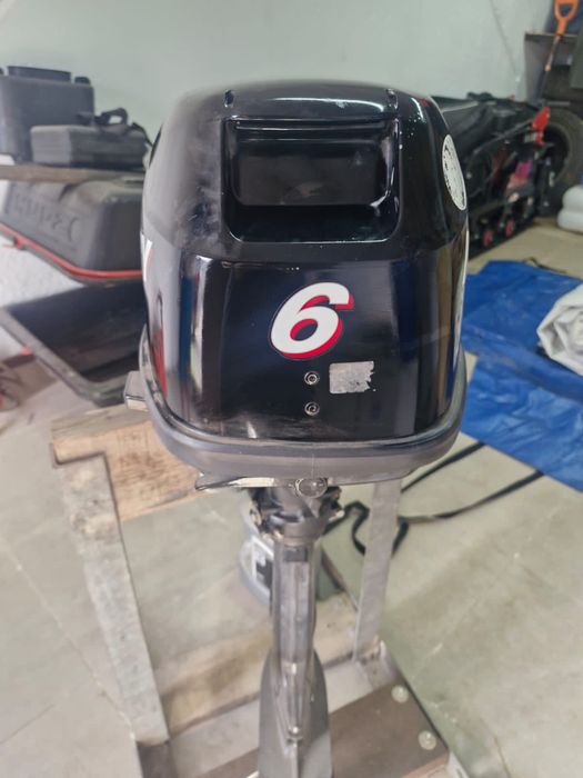 Продам лодочный мотор Mercury 6 HP