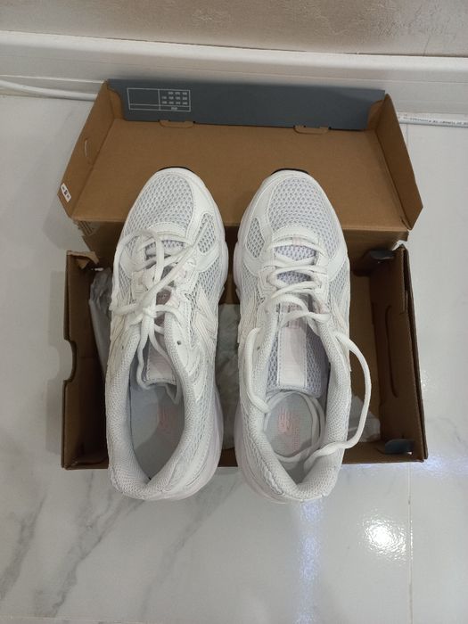 Маратонки New Balance