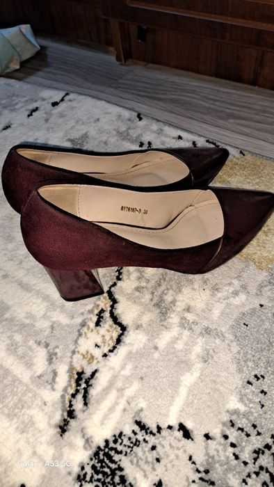 Ayollar tuflisi sotiladi ideal turadi