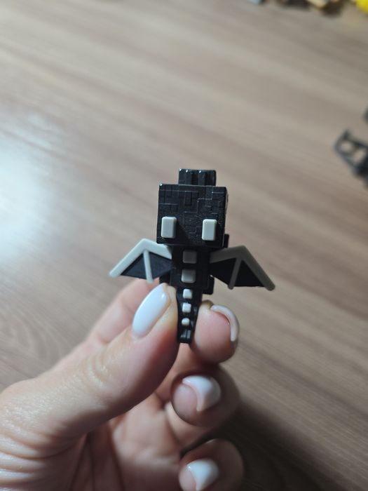 Фигурки киндер майкрафт