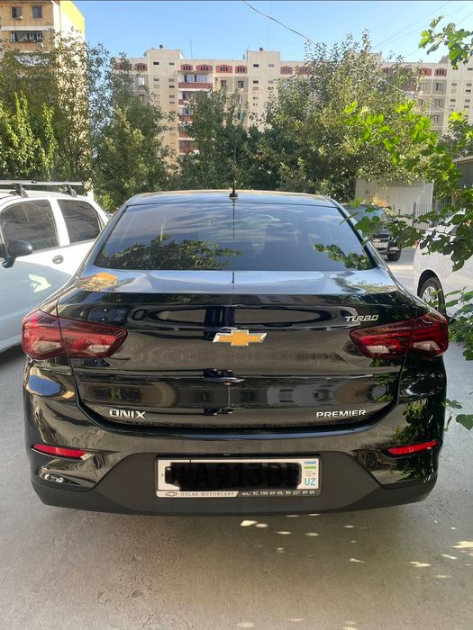 Chevrolet onix premier