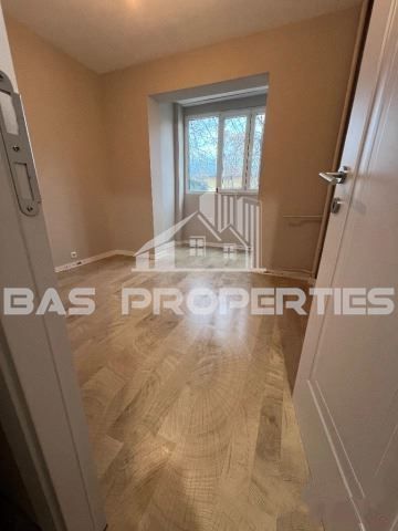 Продава се Двустаен апартамент в София, Фондови жилища - 47 кв.м за 2873 €/кв.м - Снимка #1