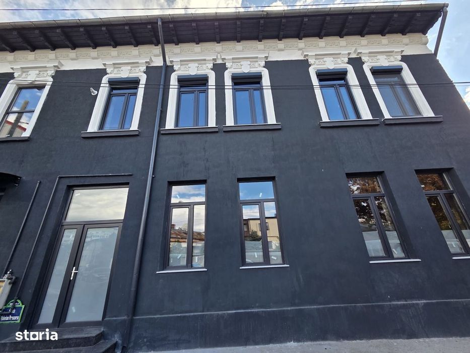 Apartament 3 camere decomandat-Parcul Carol