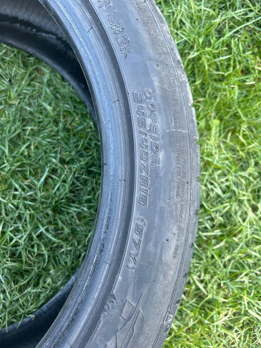 Vând anvelope 245/40 r 18