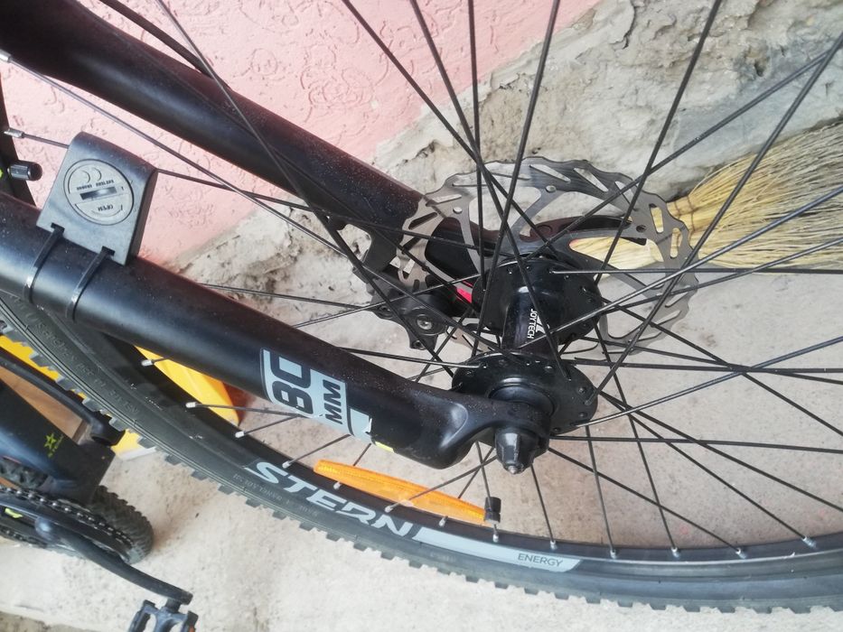 Срочно фирменный новый