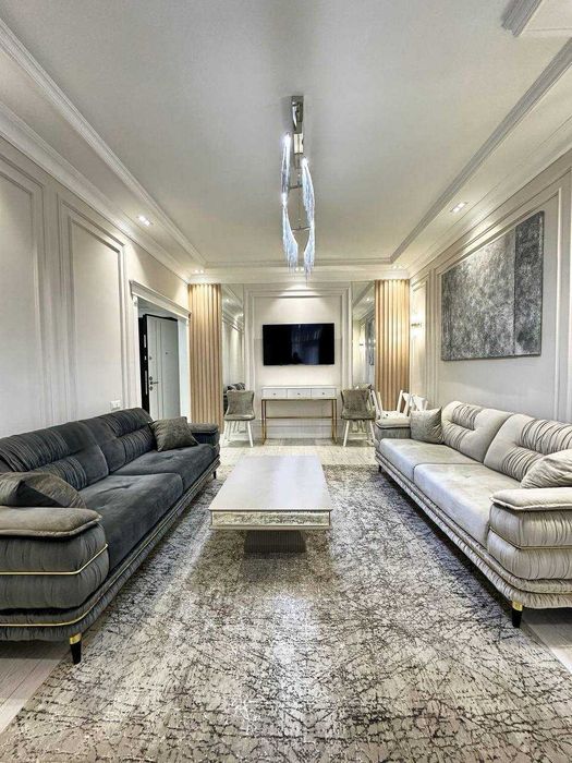 Сдаётся квартира в элитном жк Акай Сити.