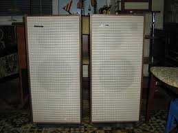 Техника  винила  проигрыватель , сд. полностью рабочий