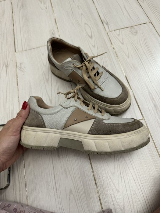 Кроссовки кожаные Baldini 36 размер