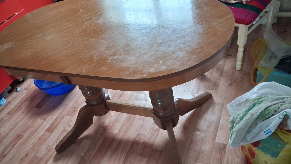 Продам стол для кухни