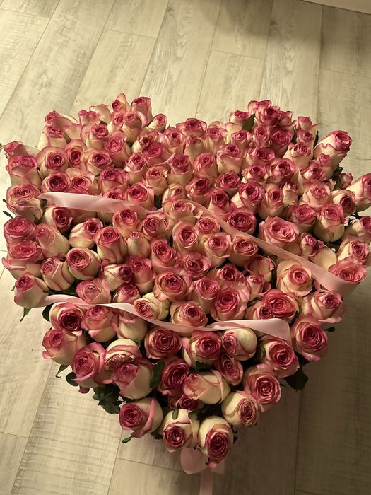 Жүрек пішінді букет(131)штук