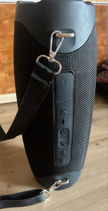 Boxa vivess utilizata dar in stare foarte buna