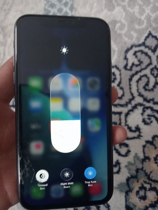 Iphone 11 продам 32000 торга нет 128 гб