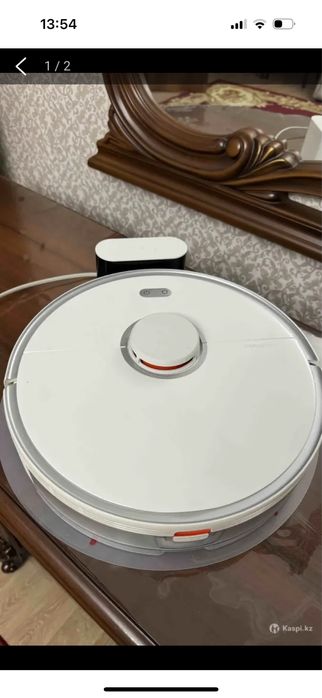 Продам робот пылесос Roborock