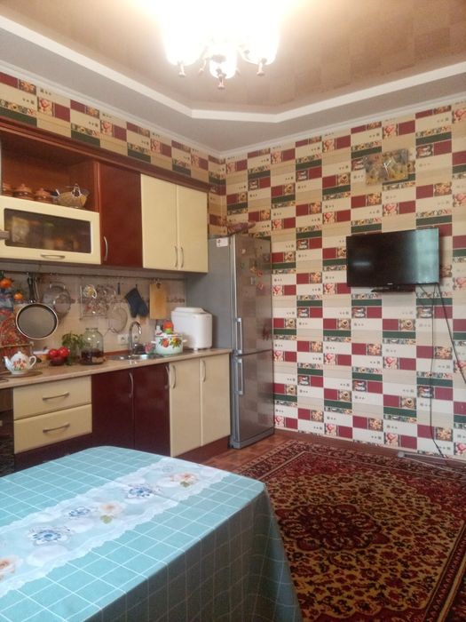 Продам 2-х  коттедж