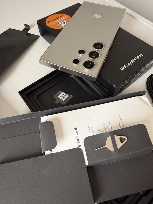 Samsung s24 ultra 512gb folosit foarte puțin aproape nou