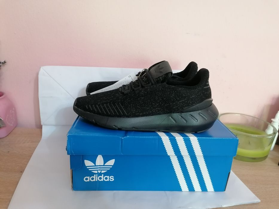 Adidasi Adidas SWIFT RUN 22 DECON noi originali 100 %