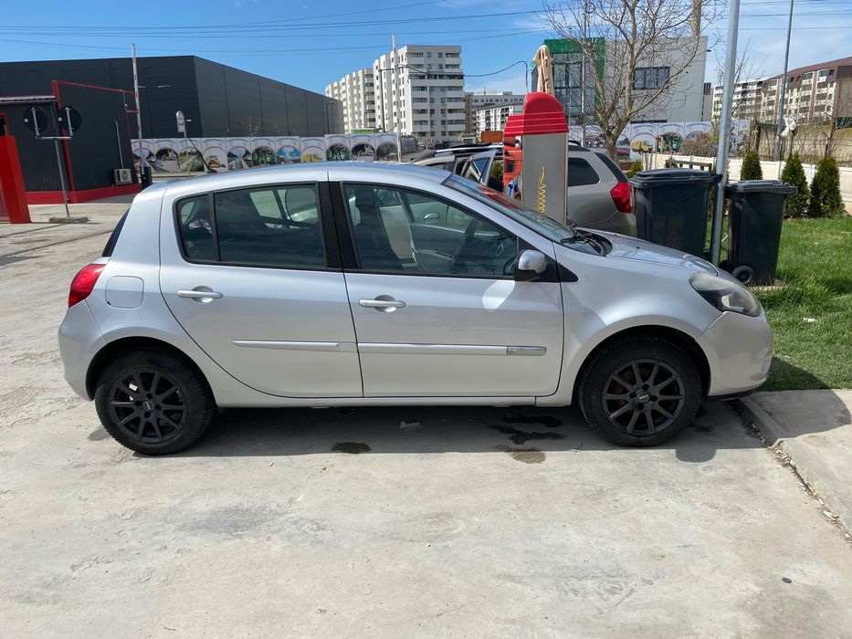 Renault Clio 2011 Facelift 1.2 75CP – Km reali, întreținută, acte doveditoare
